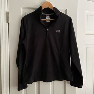 Women’s north face pullover with half-zip